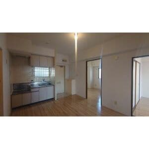 Room image 15