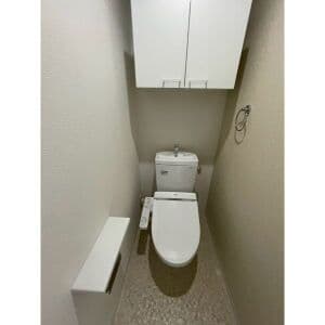 Room image 13