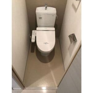 Room image 9