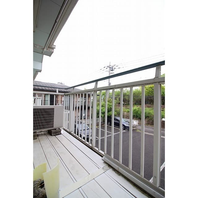 Room image 15