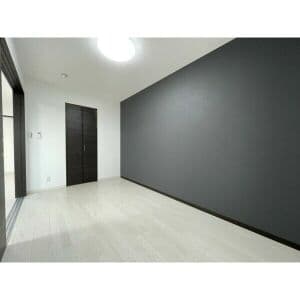 Room image 15