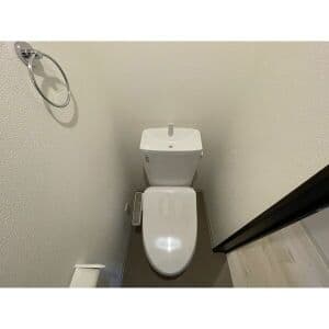 Room image 12