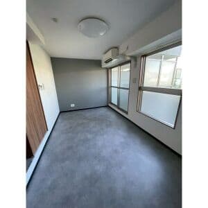 Room image 9