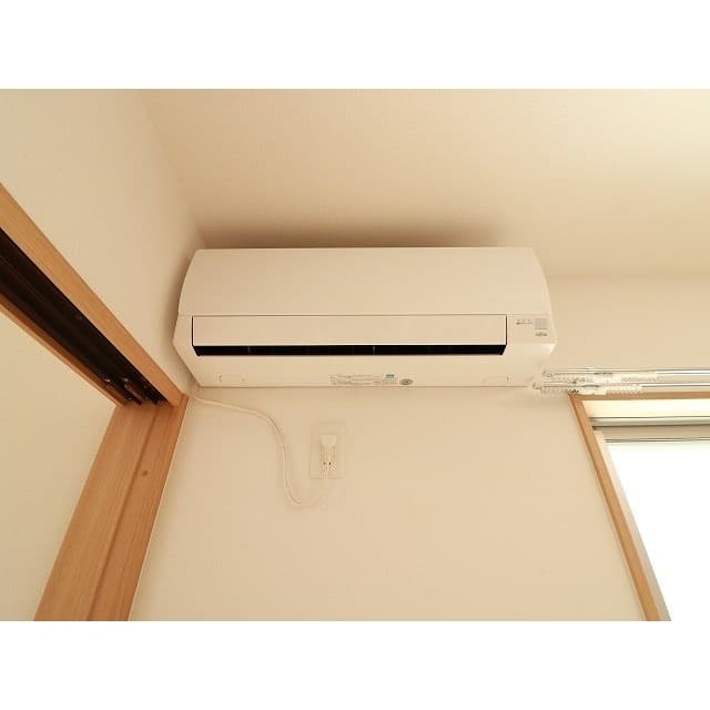 Room image 13