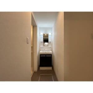 Room image 14