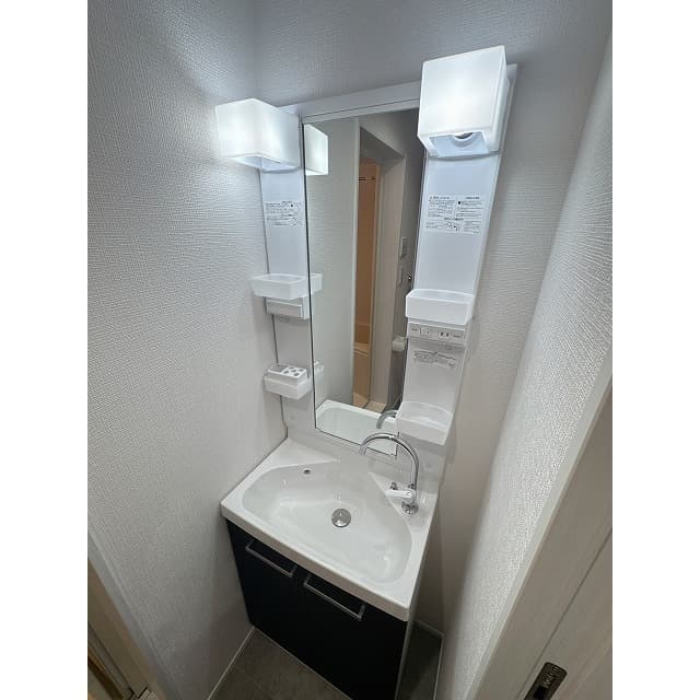Room image 12