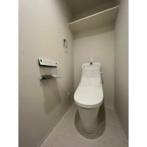 Room image 10