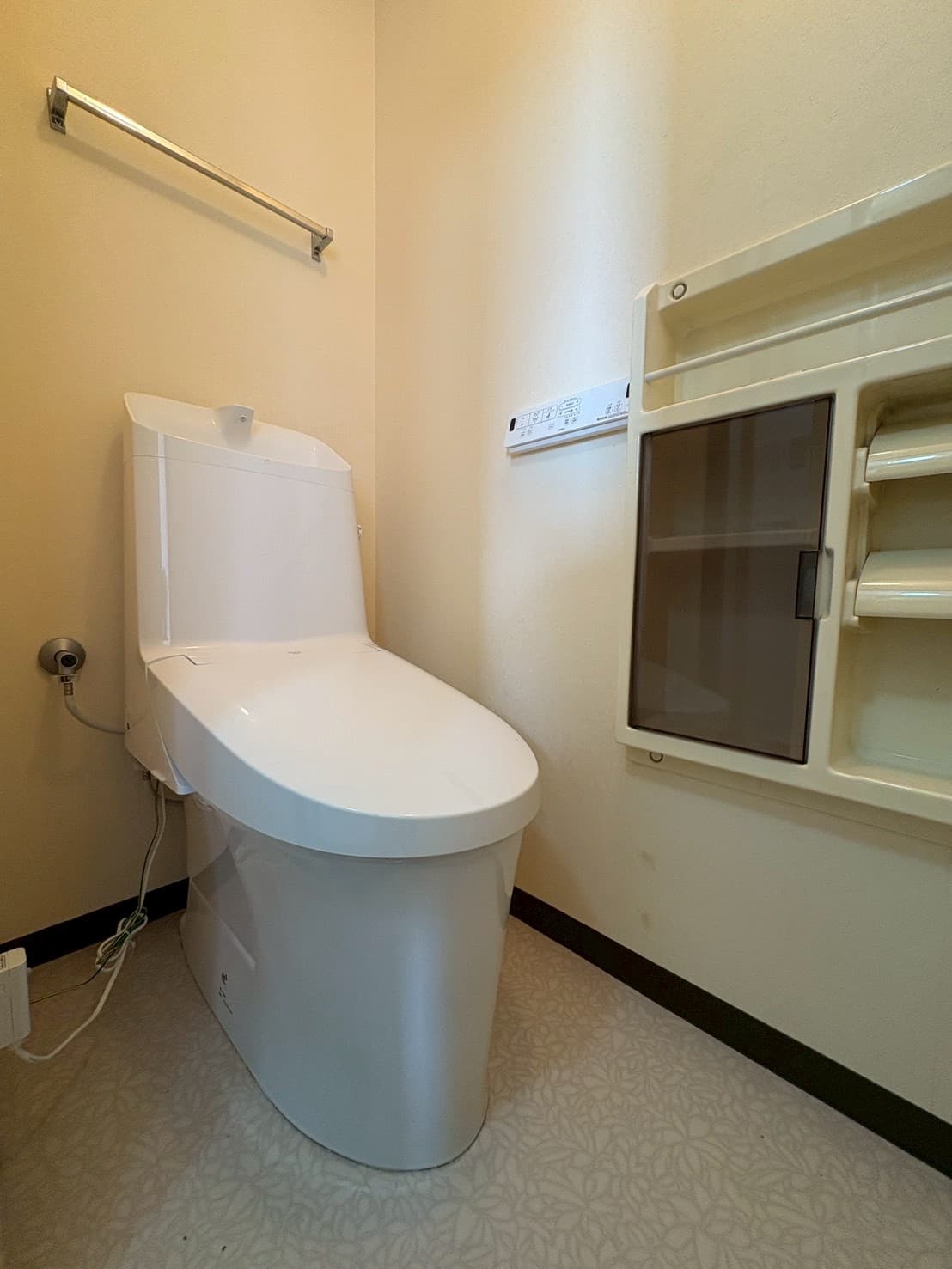 Room image 15