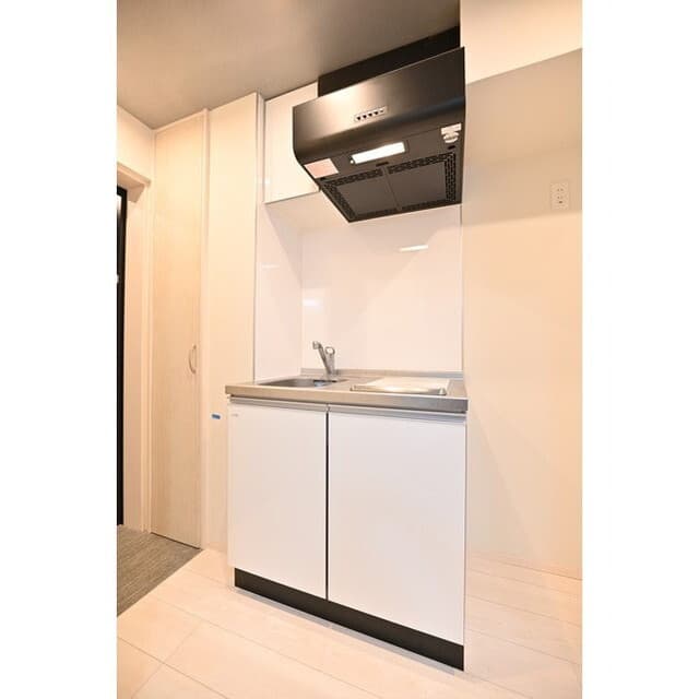 Room image 10