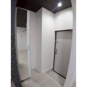 Room image 14