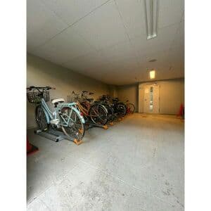 Room image 9