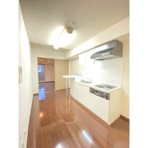 Room image 15