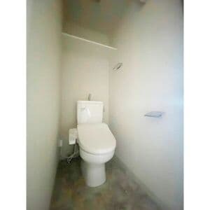 Room image 14