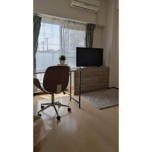 Room image 9