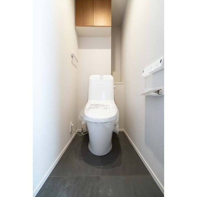 Room image 9