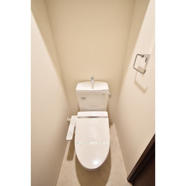 Room image 14