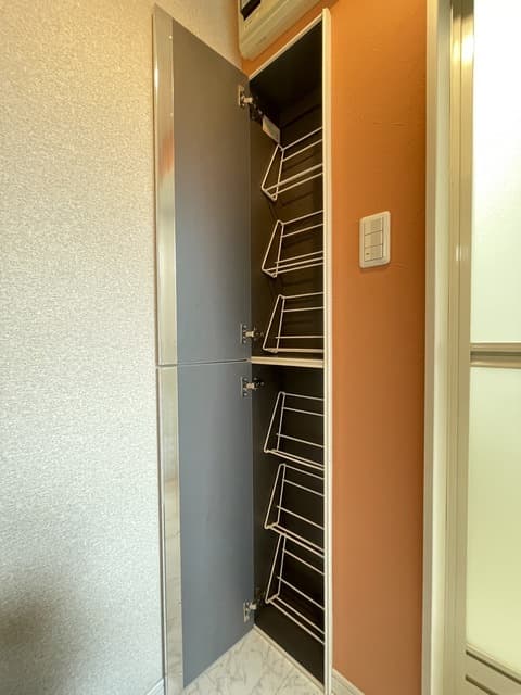 Room image 10