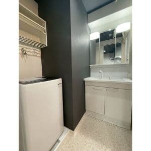 Room image 12