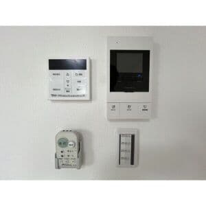 Room image 16