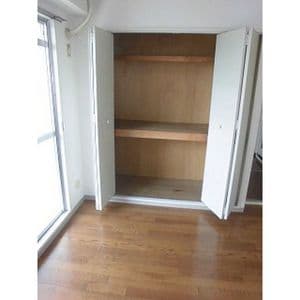 Room image 14