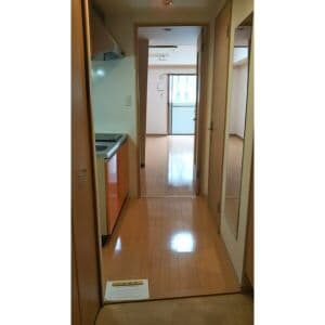Room image 12