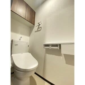 Room image 15