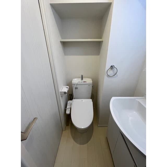 Room image 9