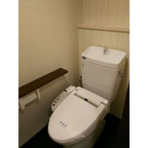 Room image 14