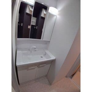 Room image 12
