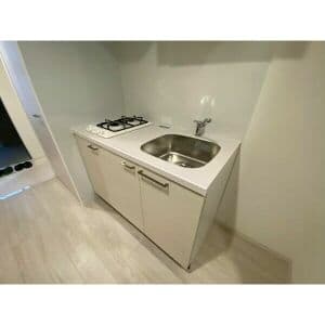 Room image 13