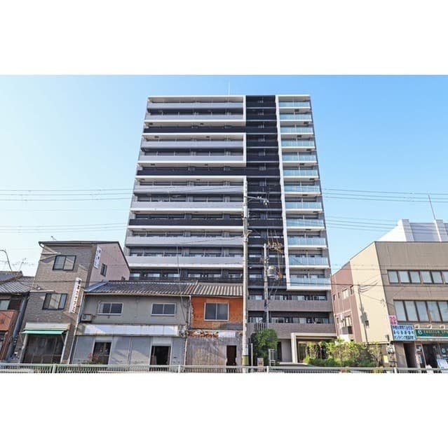 Main Image