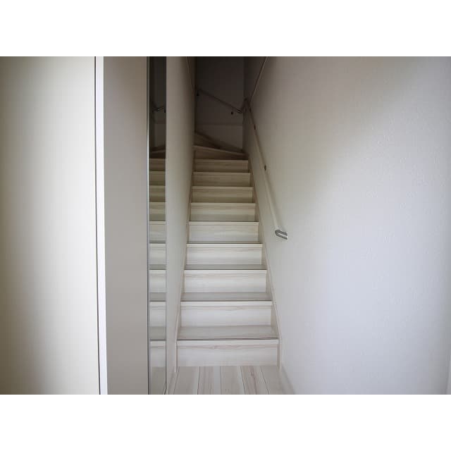 Room image 16