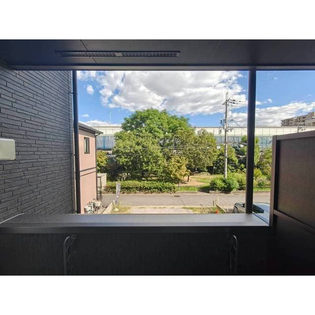 Room image 16