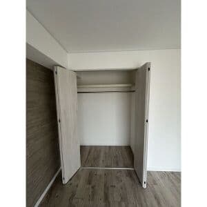 Room image 15