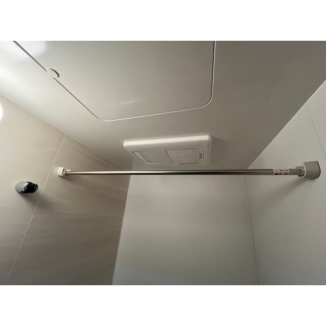 Room image 13