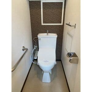 Room image 11