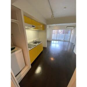 Room image 13