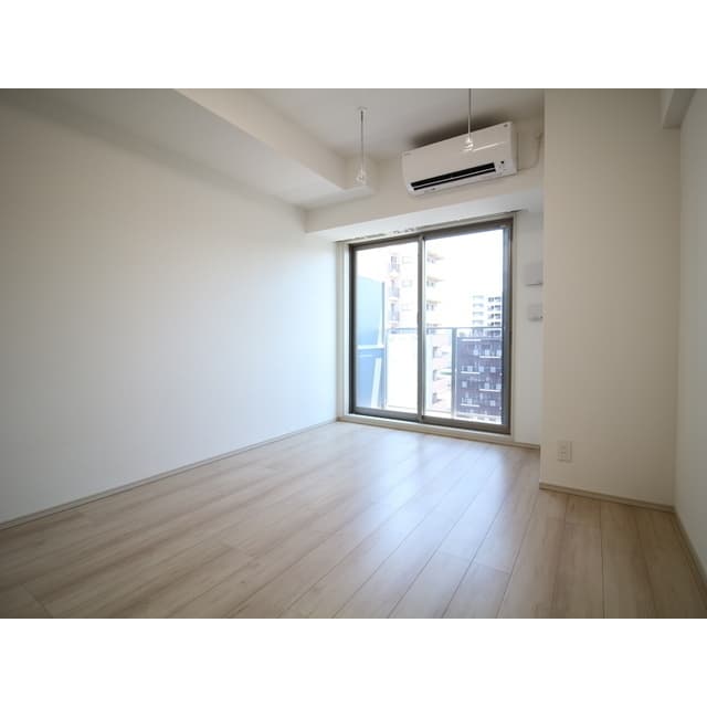 Room image 14