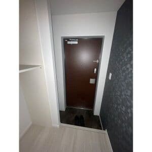 Room image 13