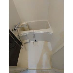 Room image 11