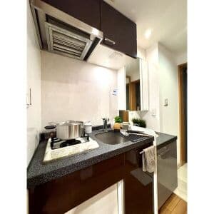 Room image 8