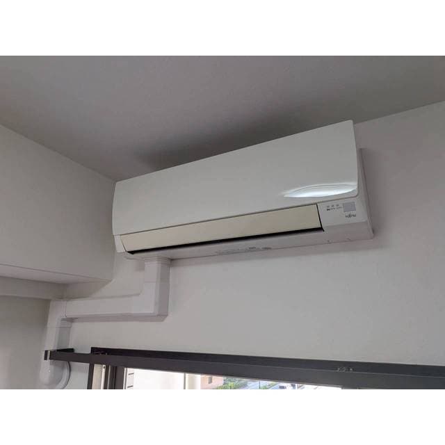 Room image 14