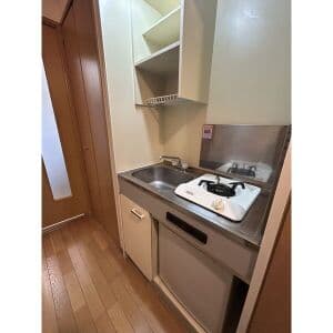 Room image 8