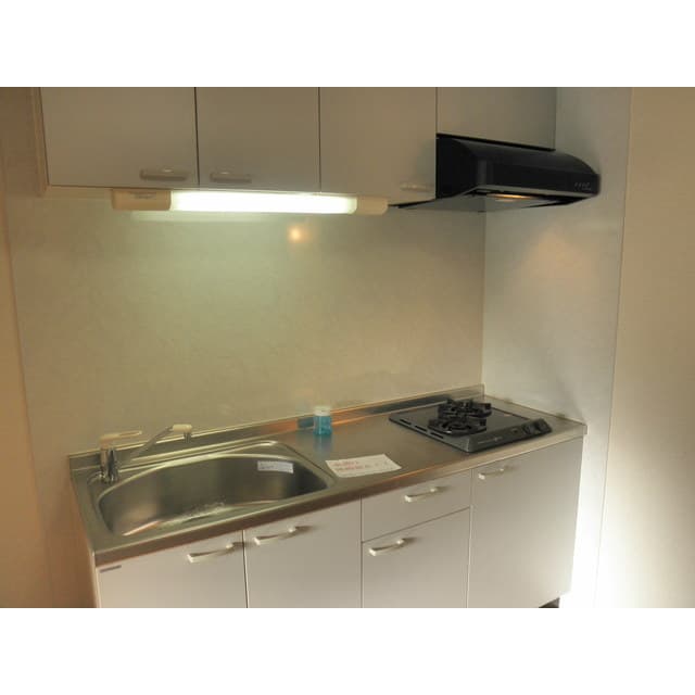 Room image 9