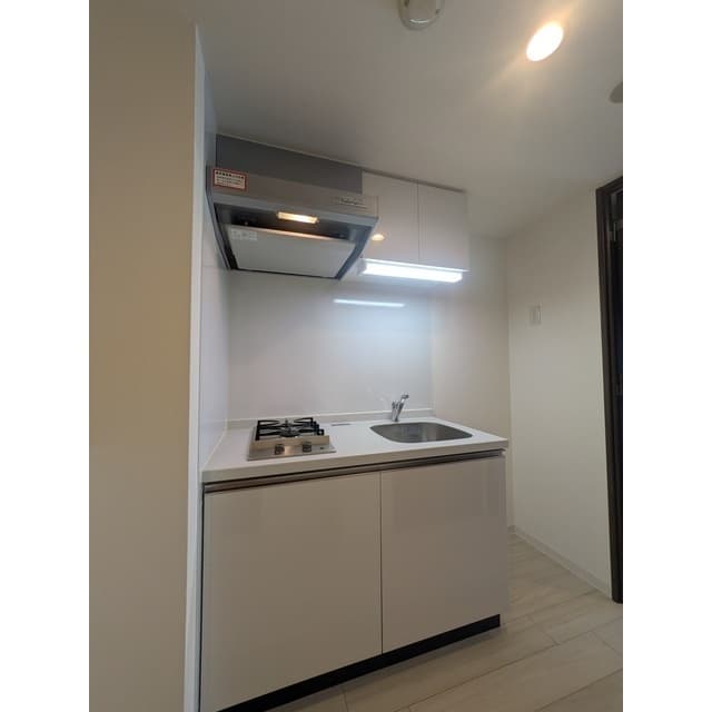 Room image 11