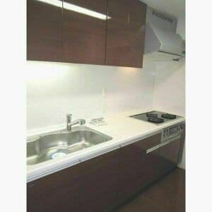 Room image 8