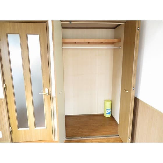 Room image 14