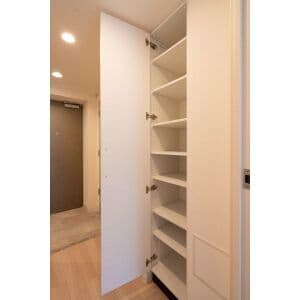 Room image 16