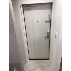 Room image 12