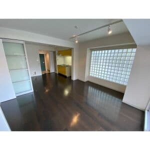 Room image 15